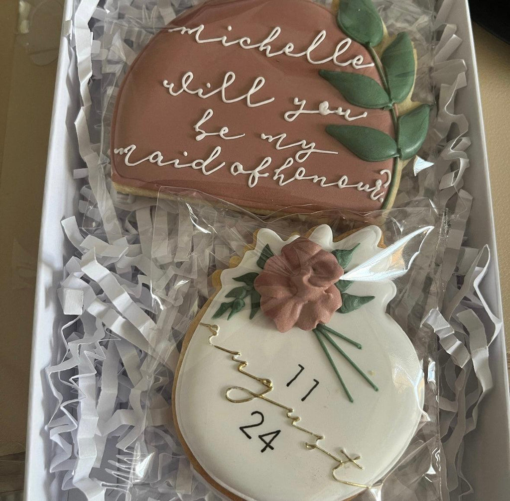 Small Personalised Iced Biscuit Set - Thea Elizabeth Studio Ltd